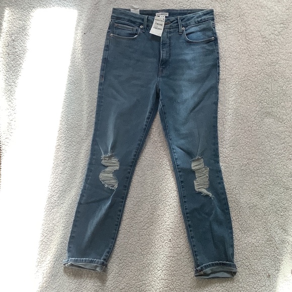 Good American Jeans - Picture 8 of 9